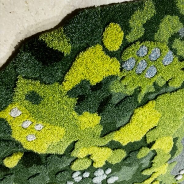 Hand tufted